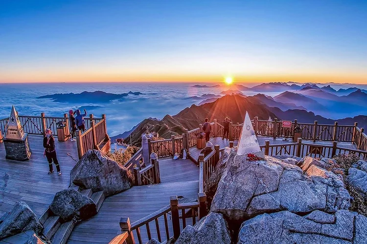 Fansipan Trek - 1 Day